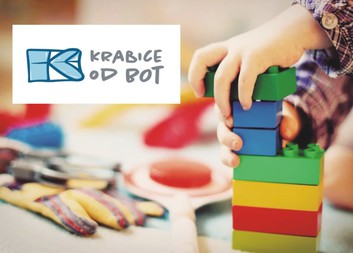 Krabice od bot 2019