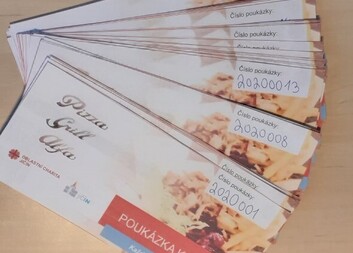 Poukázky na teplé jídlo