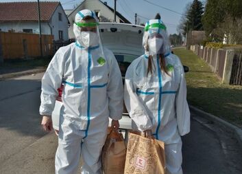 Ochranné obleky v akci